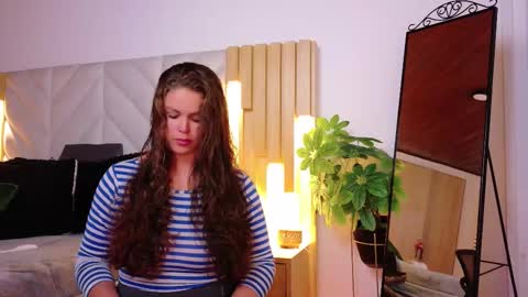 Snapshot of anaise_latif chatting on October 2025 11:29:02 AM Anaise online show from October 2025 11:29:02 AM