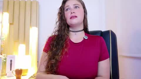 Anaise  online show from January 2026 11:49:01 AM