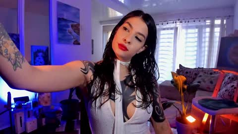 Snapshot of anakedartist chatting on February 2025 02:05:01 PM Mariana online show from February 2025 02:05:01 PM