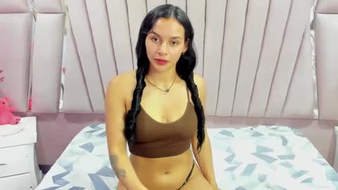 AbbyAndAntonela online show from March 2025 01:23:02 PM