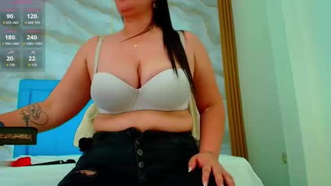 A N A P A U L A online show from September 2025 07:15:02 PM