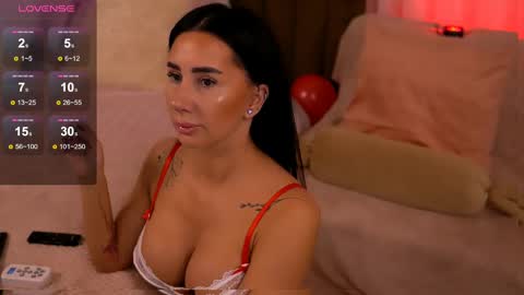 Anna online show from February 2025 04:26:01 AM