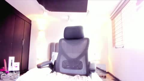 ana online show from January 2025 03:47:01 PM