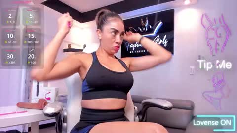 ana online show from October 2025 01:21:01 PM