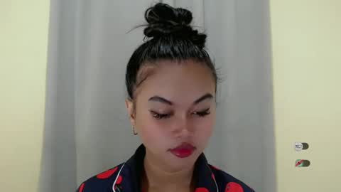 Snapshot of anaruru_ chatting on January 2025 11:46:01 AM ANA online show from January 2025 11:46:01 AM