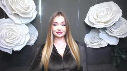 anastacyyellig online show from May 2026 09:23:01 PM