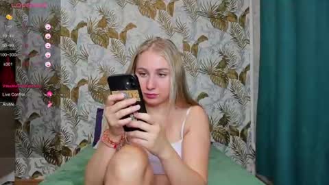 Snapshot of anastasia_gold1 chatting on August 2026 02:13:02 AM anna online show from August 2026 02:13:02 AM