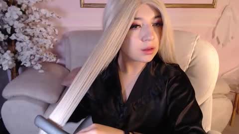 Ana online show from October 2025 12:48:02 PM