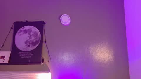 Kendra  online show from November 2025 10:25:02 AM