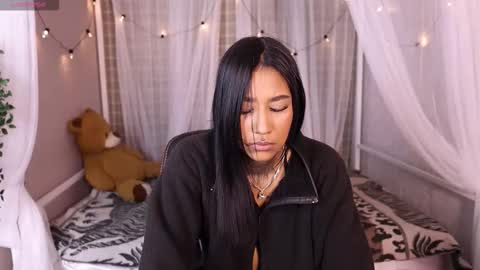 anaya_olyx online show from October 2025 05:31:01 AM