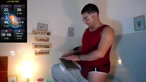 Snapshot of andders_ chatting on May 2026 01:23:01 AM Anders online show from May 2026 01:23:01 AM