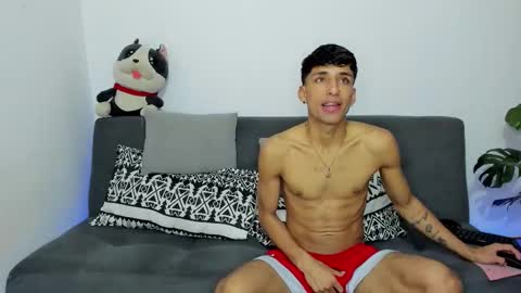 Ander Arias online show from December 2025 12:03:02 PM