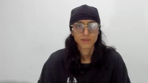 ander_basshall online show from December 2025 03:34:01 AM