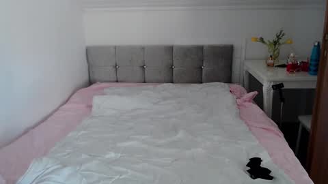 Andorphin online show from February 2026 08:14:01 AM