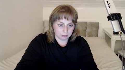 Andorphin online show from March 2026 09:54:01 PM