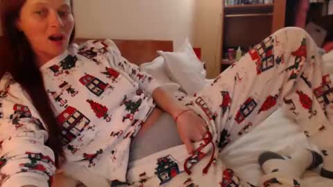 Andra online show from March 2025 07:59:02 PM