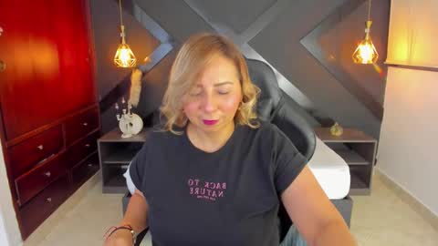 A N D R E online show from November 2025 02:28:02 AM