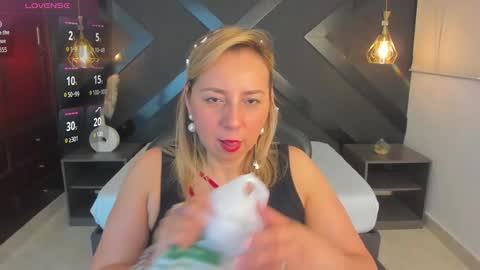 A N D R E online show from February 2026 02:27:01 AM