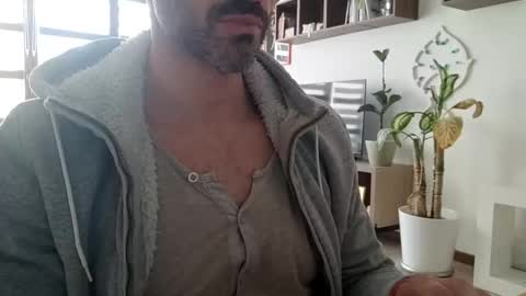 Snapshot of andrea_feetlover chatting on February 2026 07:51:01 AM andrea_feetlover online show from February 2026 07:51:01 AM