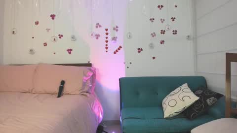 Snapshot of andrea_guz chatting on January 2025 05:20:02 AM ANDREA IM INDEPENDENT MODEL online show from January 2025 05:20:02 AM