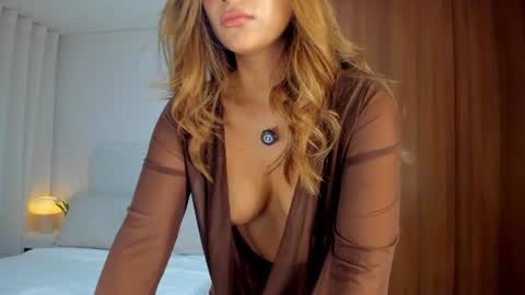 andrea online show from June 2026 03:25:01 AM