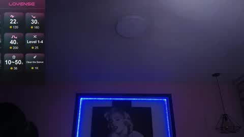 Andrea Ramos online show from October 2025 06:38:02 PM