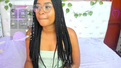 Naomi Andrea Daviss online show from October 2025 12:13:02 PM