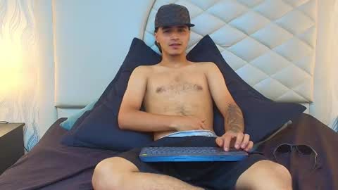 Snapshot of andreao_pirlo chatting on July 2026 02:46:01 PM Andreao online show from July 2026 02:46:01 PM