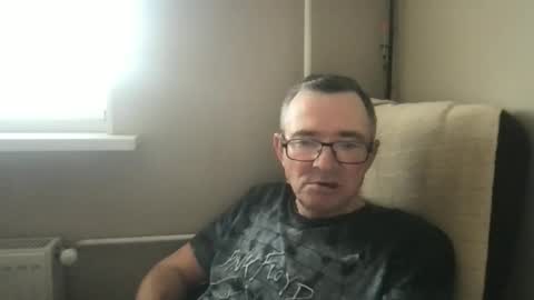 andreass60 online show from November 2025 08:04:02 AM