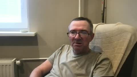 andreass60 online show from November 2025 07:41:02 AM