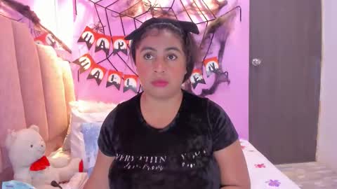 Snapshot of andreasweet2 chatting on November 2025 08:19:01 PM A n d r e a S w e e t online show from November 2025 08:19:01 PM