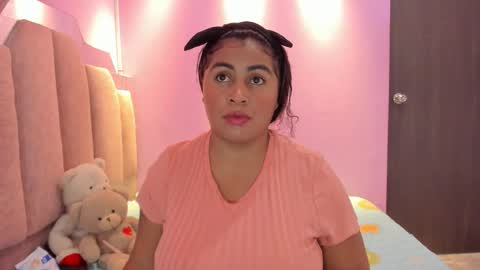 Snapshot of andreasweet2 chatting on December 2025 08:03:01 PM A n d r e a S w e e t online show from December 2025 08:03:01 PM