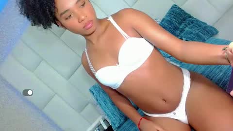 andreayano online show from September 2025 11:27:02 PM