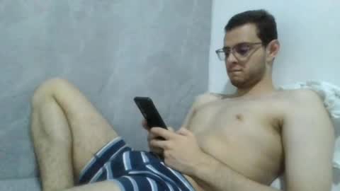 Snapshot of andres129494 chatting on April 2026 02:42:02 AM andres129494 online show from April 2026 02:42:02 AM