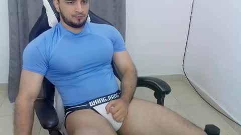 andres180950734 online show from November 2025 11:04:02 PM