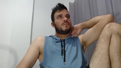 Snapshot of andres_blanco_ chatting on October 2025 10:51:01 AM i am Andres online show from October 2025 10:51:01 AM