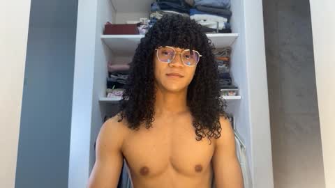 andres online show from December 2025 01:56:02 AM