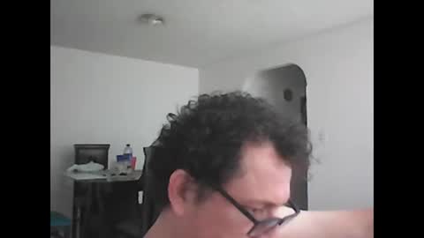 andresfloga online show from November 2025 05:55:02 PM