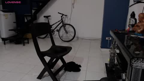 Snapshot of andressdean chatting on December 2024 10:15:02 PM Andres Dean online show from December 2024 10:15:02 PM