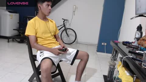 Snapshot of andressdean chatting on January 2025 12:42:02 AM Andres Dean online show from January 2025 12:42:02 AM