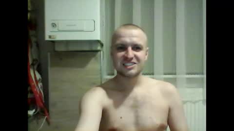 andrew3356577 online show from February 2025 03:47:02 AM