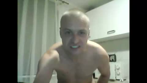 andrew3356577 online show from October 2025 01:25:02 AM