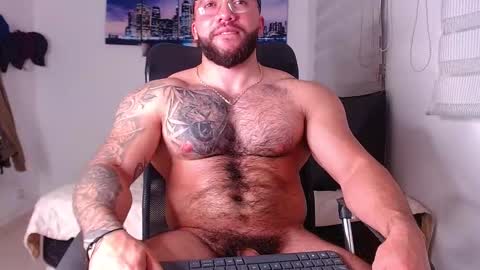 Snapshot of andrew_holden__ chatting on October 2025 01:02:02 AM andrew_holden__ online show from October 2025 01:02:02 AM