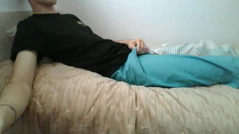 Snapshot of andrew_idk0g chatting on September 2025 07:13:02 AM Andrew online show from September 2025 07:13:02 AM