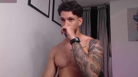 Snapshot of andrew_mathe chatting on February 2025 02:31:01 AM Andrew Mathwes online show from February 2025 02:31:01 AM