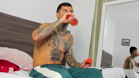 andrew_sanders69 online show from November 2025 03:17:02 AM