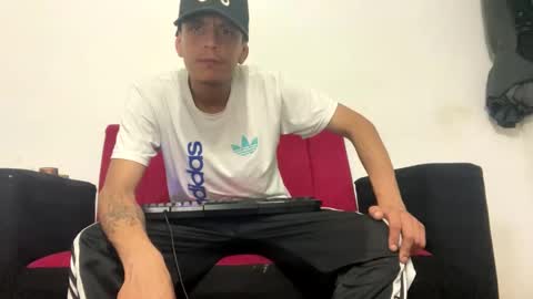 Snapshot of andrewcooper1 chatting on November 2025 02:54:02 AM andrew online show from November 2025 02:54:02 AM