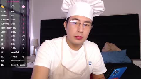 andrewmhilton_ online show from February 2025 07:31:02 PM