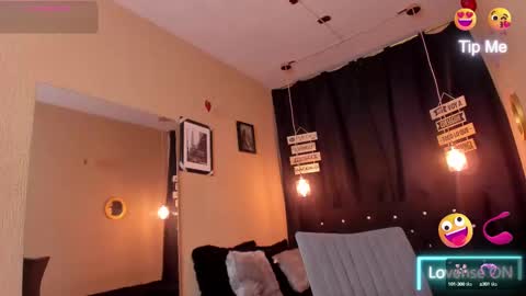 Snapshot of andrius_24 chatting on February 2025 07:25:01 PM      online show from February 2025 07:25:01 PM