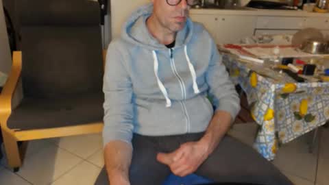 androx77 online show from February 2026 11:17:01 PM